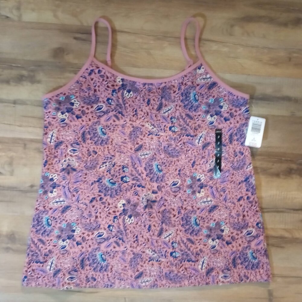 Torrid NWT Foxy Cami size 3 3X Pink Floral and Leaves Pattern Plus Size Tank Top